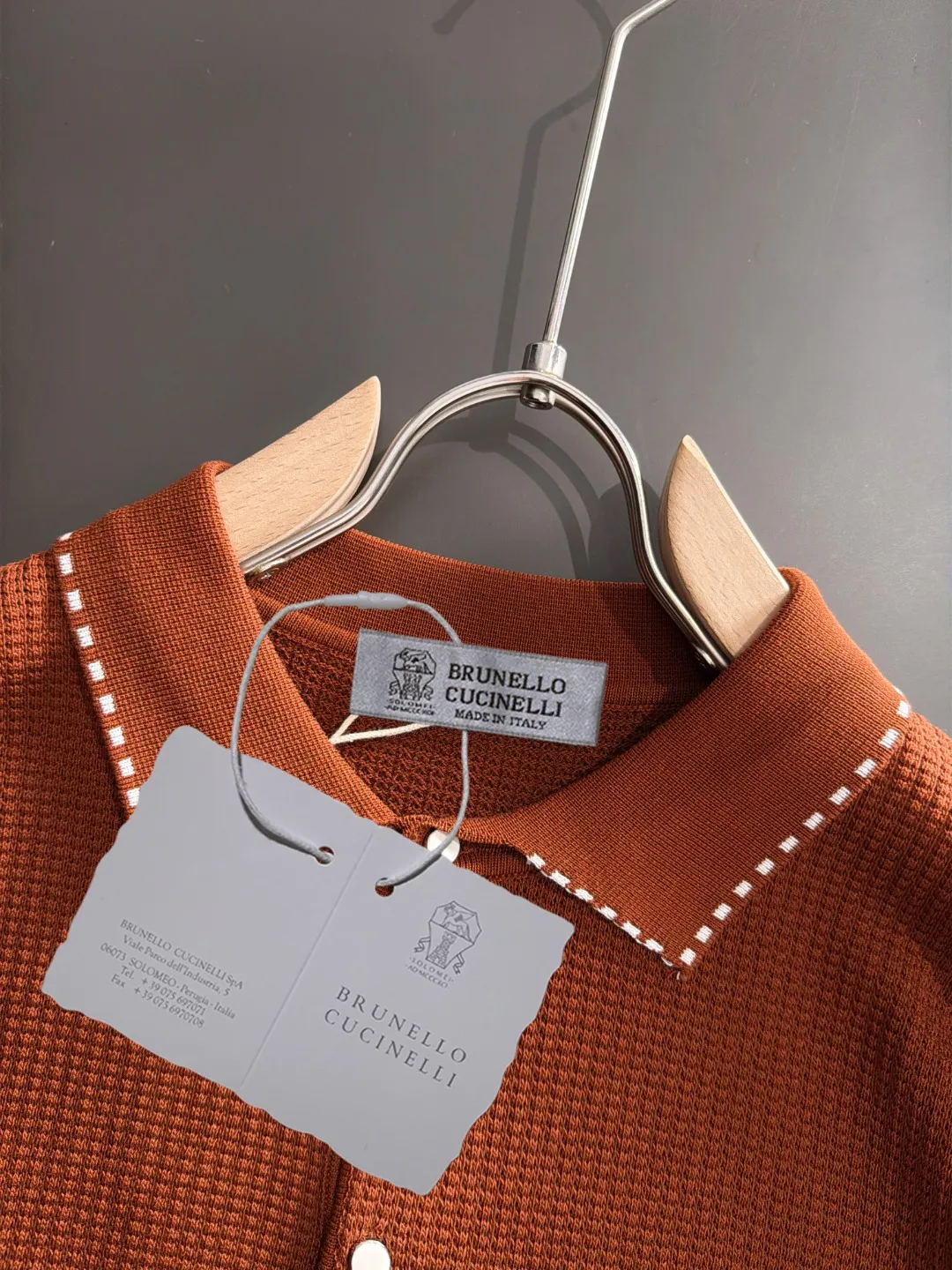 Next day shipment High Quality BC 2026 Summer New Arrival men's short-sleeved T-shirt Made of combed cotton yarn knitted cotton fabric, pure cotton high-weight special yarn, it feels full of weight when weighed, and the upper body is more textured than ordinary T-shirts. This texture can cope with the weather easily and is suitable for both hot and cold! The pattern on the chest adopts three-dimensional embroidery technology, and is perfectly produced stitch by stitch with reference to the original version! Loose fit design, looks noble. Size: M to XXXL